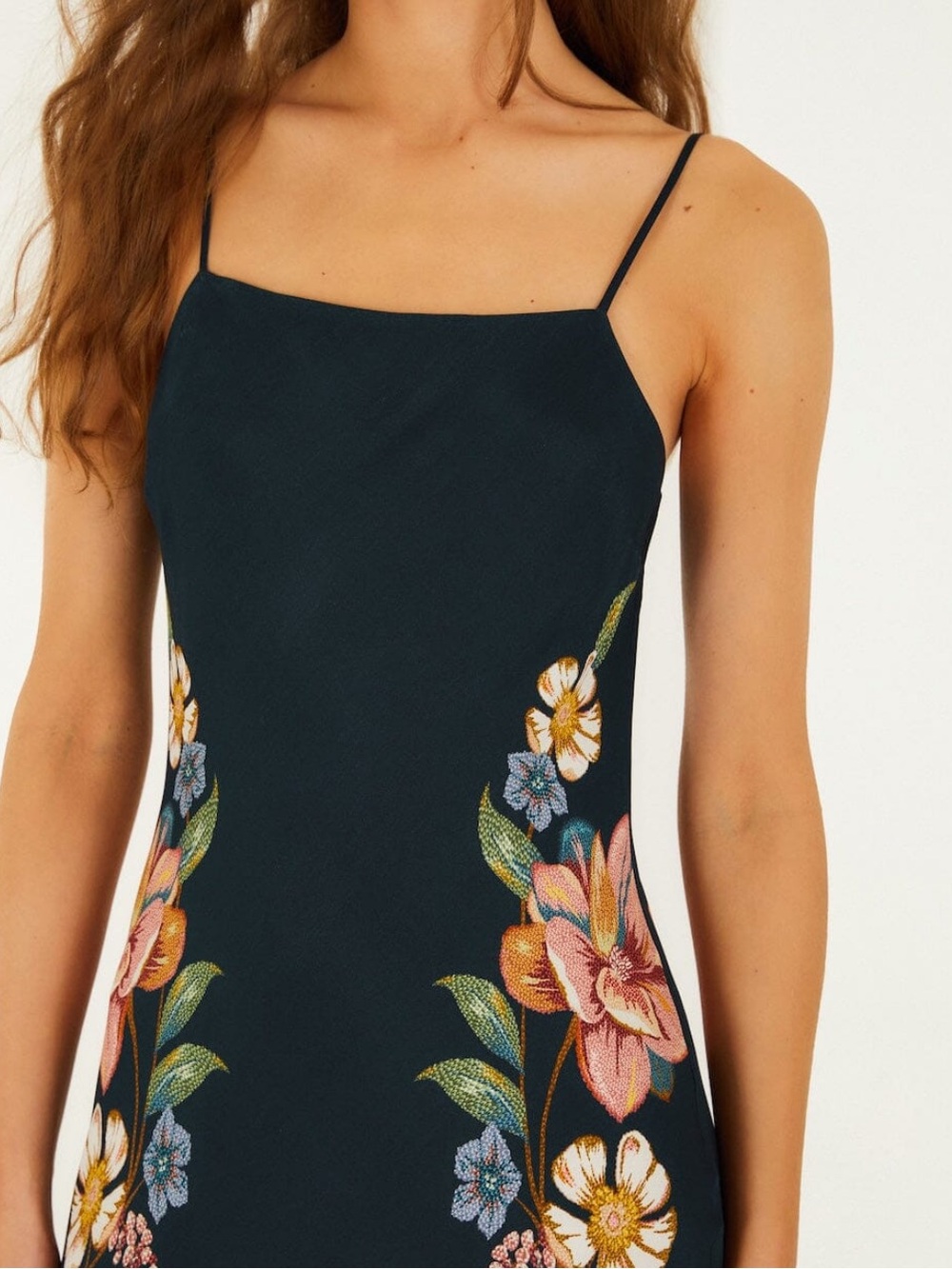 New FARM Rio Dark Blue Maira Floral Maxi Dress - Picture 4 of 4
